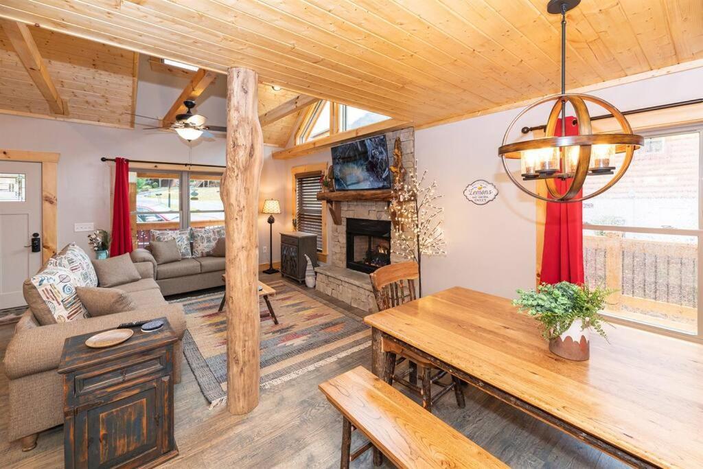 The Snow Owl Cabin マギー・バレー エクステリア 写真